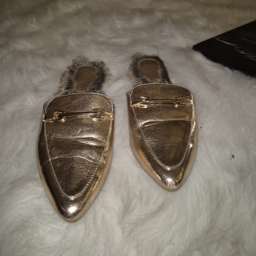 Rose gold fury slides
